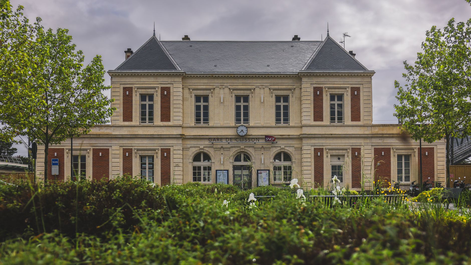 Pourquoi les Cévennes réclament la réouverture de la gare de Prévenchères