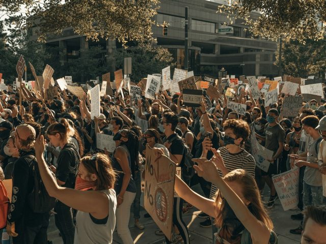 Lycéens en lutte : comment les parents du Gard peuvent faire la différence
