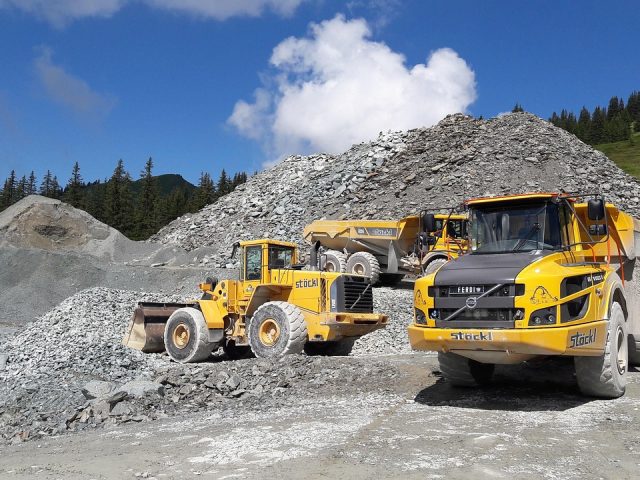 Une décharge illégale de 500 000 tonnes : un danger caché pour l&rsquo;environnement à Saint-Martin-de-Valgualgues