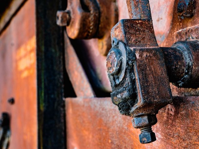 Tête d&rsquo;attelage remorque : les points à vérifier avant de rouler